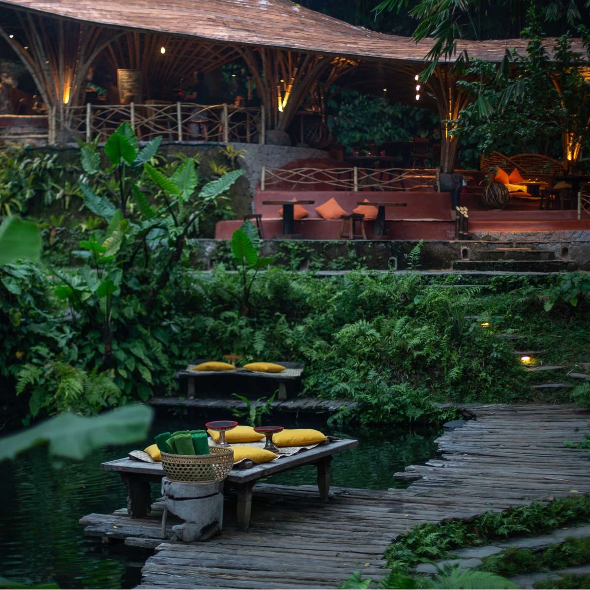 Bambu Indah slide