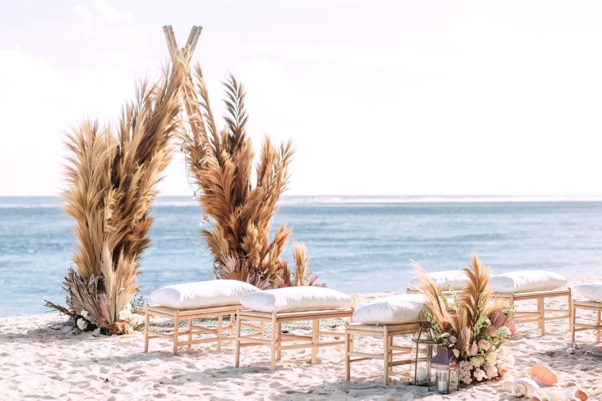 Samabe Bali Suites & Villas slide