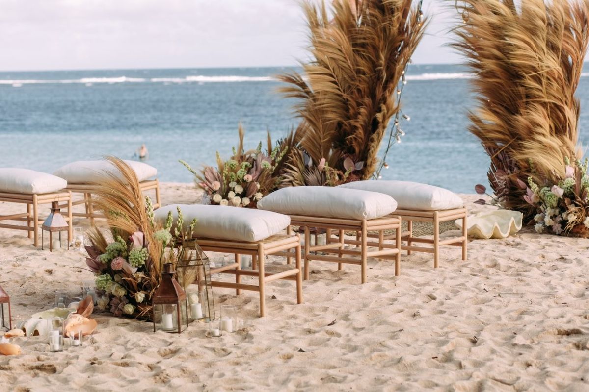 Samabe Bali Suites & Villas slide