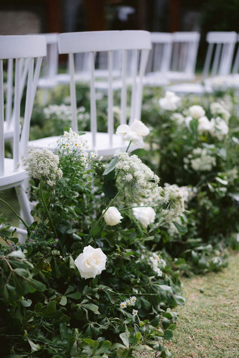 Essential Ceremony & Cocktail Reception Package for Up to 20 Guests slide