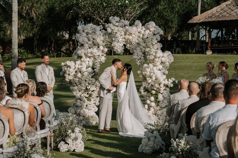 Lily Wedding Services - Ashleigh & Joshua