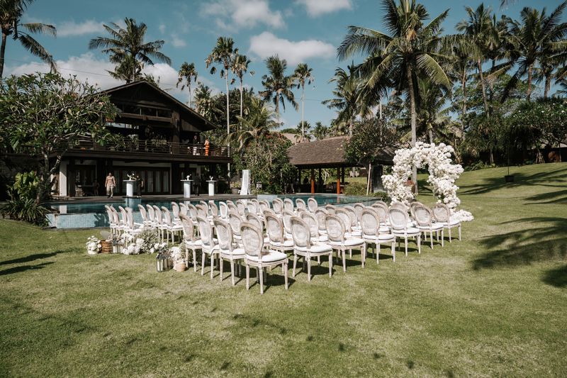 Lily Wedding Services - Ashleigh & Joshua